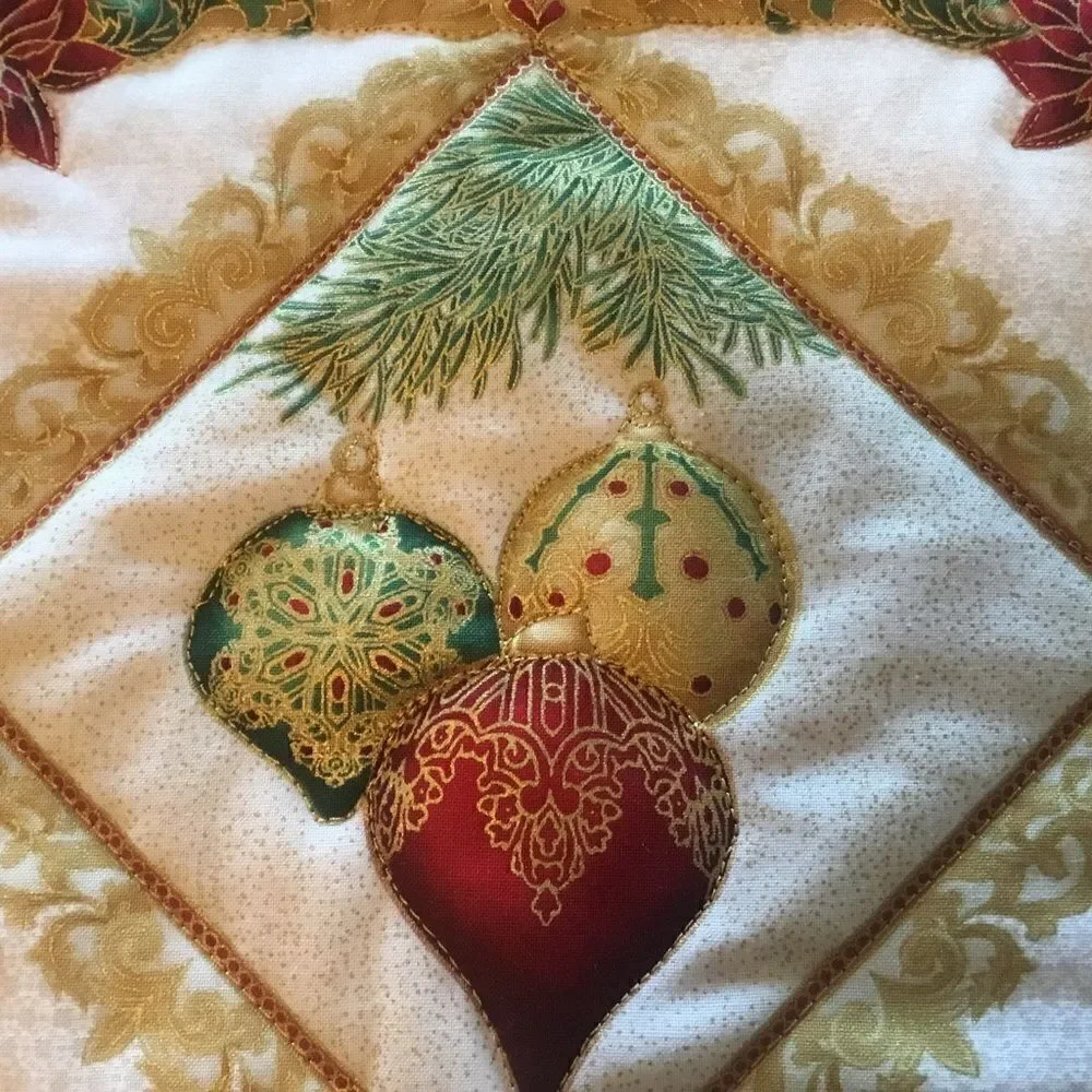 NWT. Hand Crafted Gorgeous Metallic Quilted Holiday Runner.  REVERSIBLE